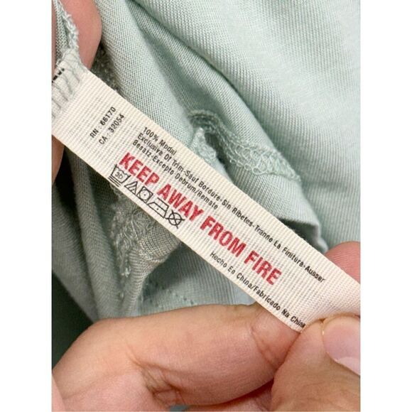 Free People Beach Off Shoulder Shirt Ruffle Green Pullover Size Large - Picture 8 of 8